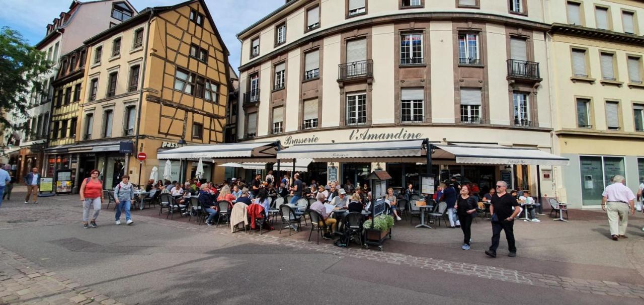 Le Green St Leon : Lit Queen Size * Wifi * Ideal Couple Colmar Luaran gambar